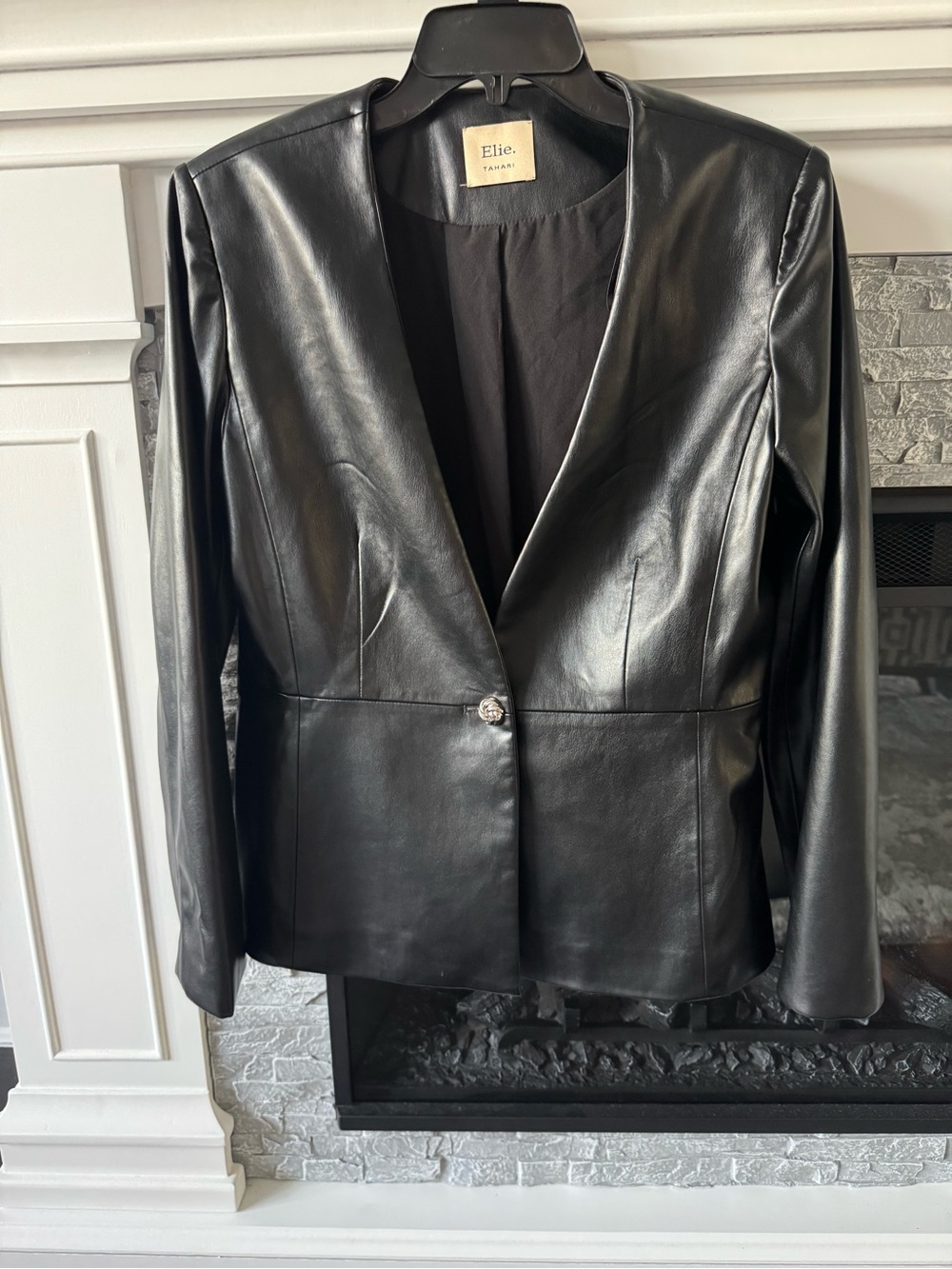 Elie Tahari Black Leather Single-Button Blazer